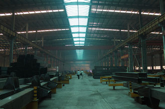 Chine Fabrications d'acier de construction de Q235 Q345 Buliding selon les dessins automatiques de DAO fournisseur