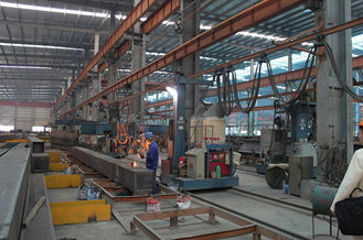 Chine Résistance de fabrications d'acier de construction de bâtiment à pans de bois à de mauvais climats fournisseur