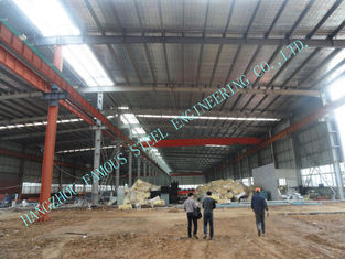 Chine 60 x 102 panneaux &quot;sandwich&quot; en acier industriels légers des normes 75MM des bâtiments ASTM fournisseur