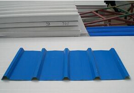 Normes à charpente d'acier des bâtiments ASTM de Multispan de la construction préfabriquée 90 x 130